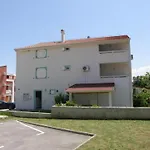 Apartmán Knezevic By Interhome *