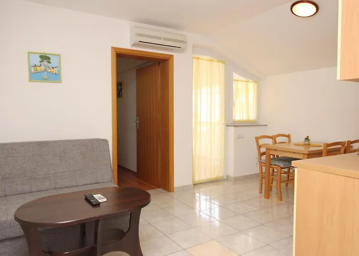 Knezevic By Interhome